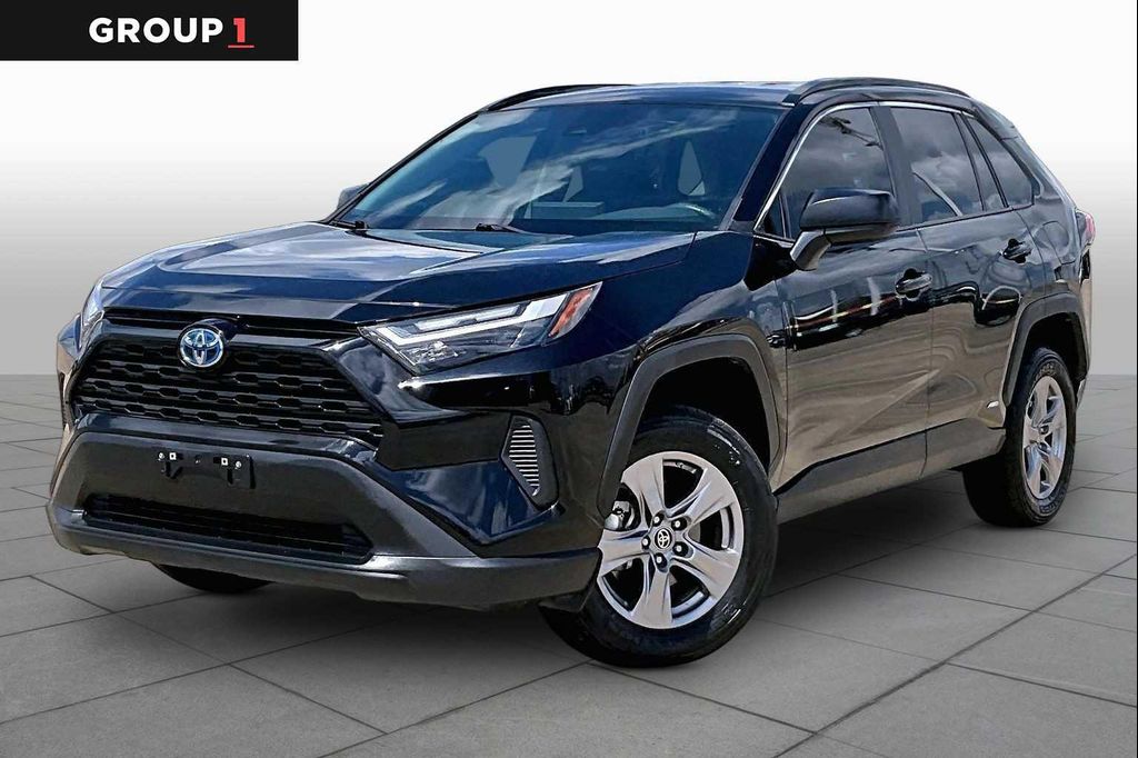 TOYOTA RAV4 - 1