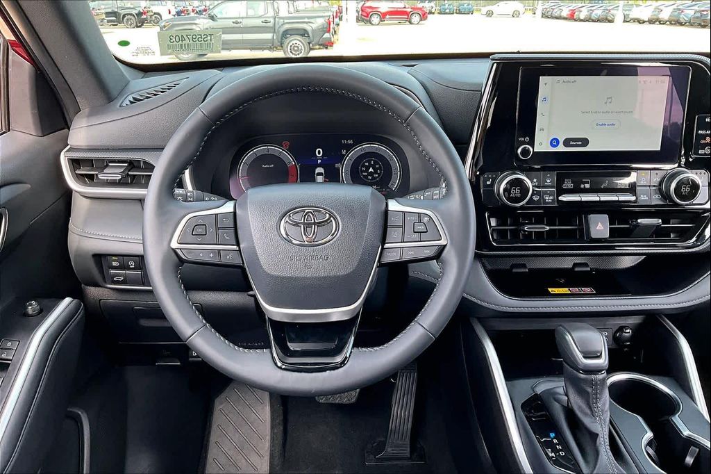 TOYOTA HIGHLANDER - 6