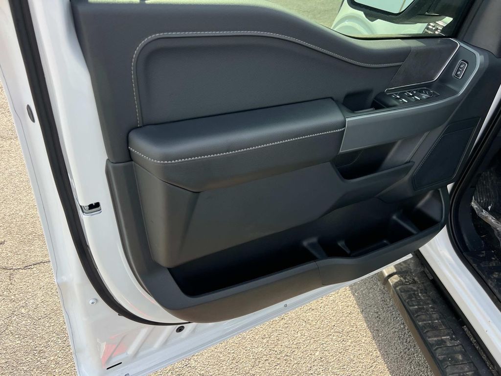 FORD F-150 XLT - 10