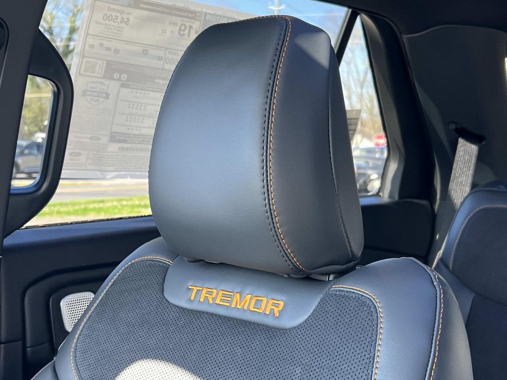 2026 FORD EXPLORER TREMOR — миниатюра 31