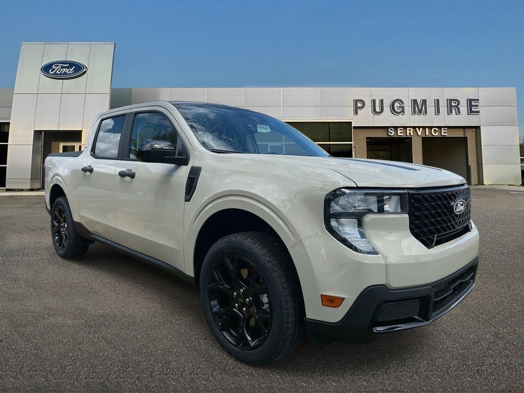 New 2025 Ford Maverick XLT