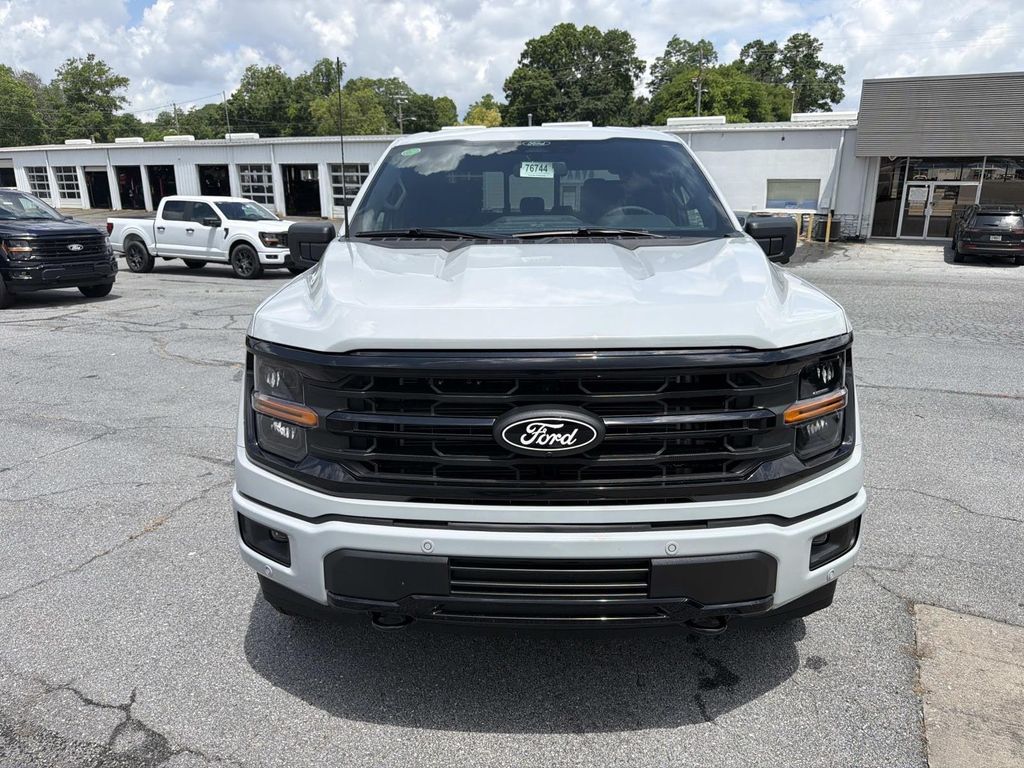 2026 FORD F-150 XLT 照片 2