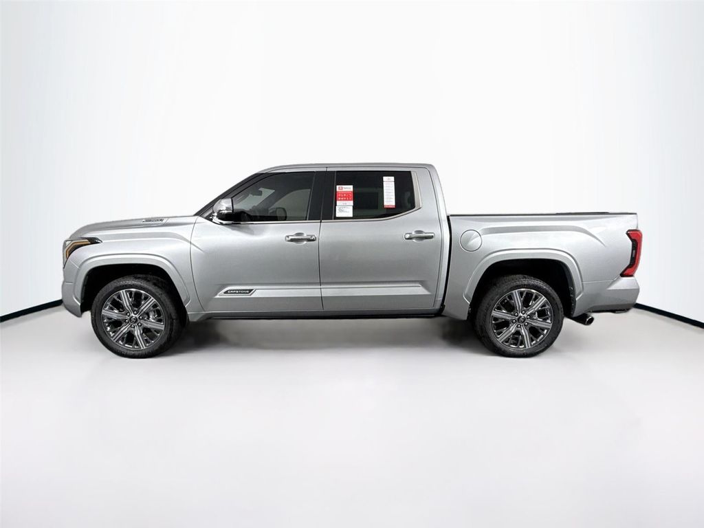 TOYOTA TUNDRA - 9