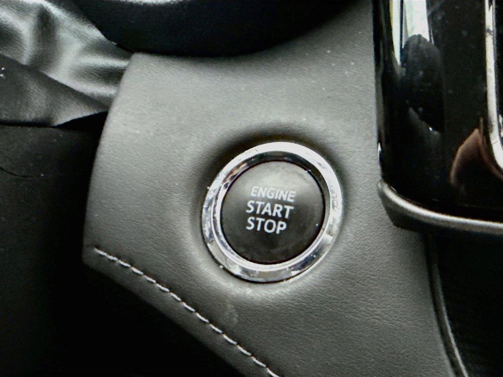 2023 Toyota HIGHLANDER L — миниатюра 19