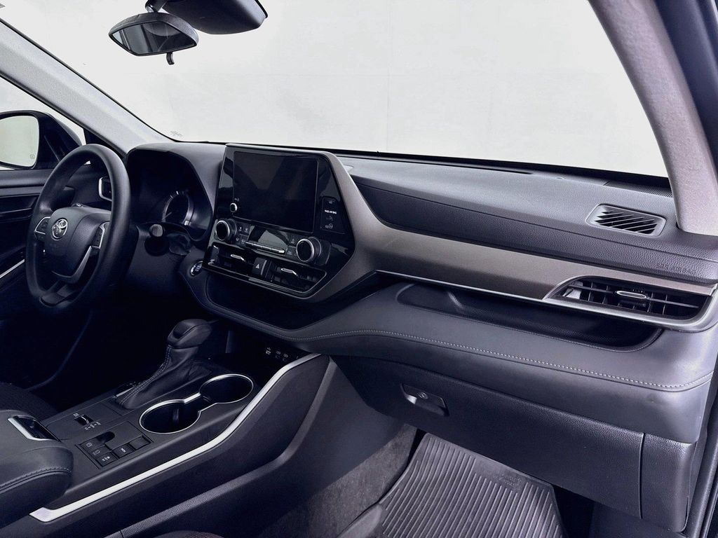 2023 Toyota HIGHLANDER L — миниатюра 38