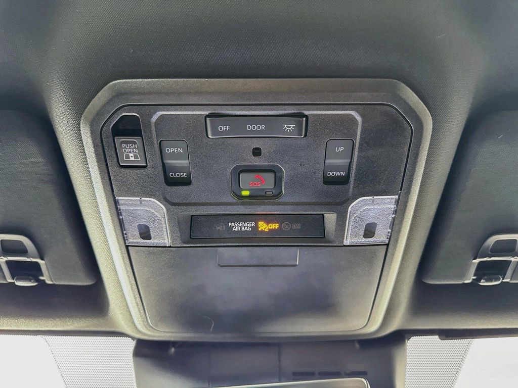 صورة مصغرة 24 لـ 2024 Toyota TACOMA HYBRID TRD PRO