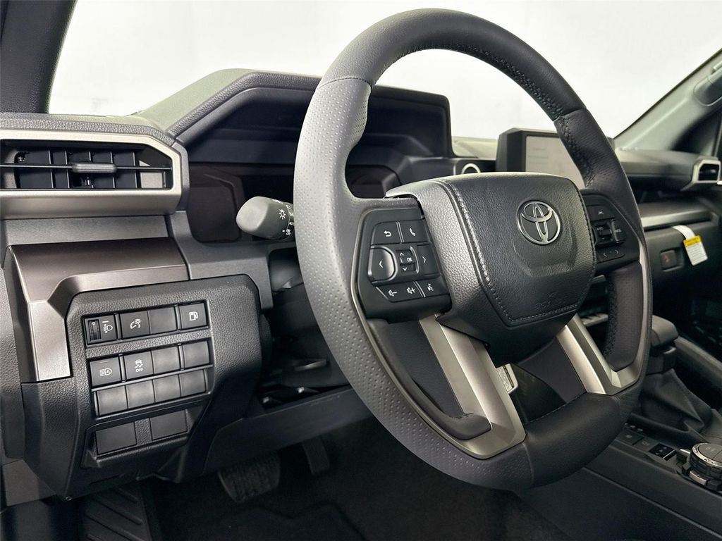 صورة مصغرة 13 لـ 2026 Toyota 4RUNNER SR5