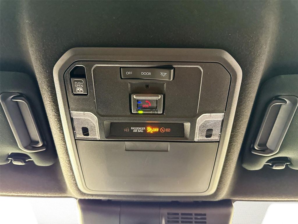 صورة مصغرة 15 لـ 2026 Toyota 4RUNNER SR5