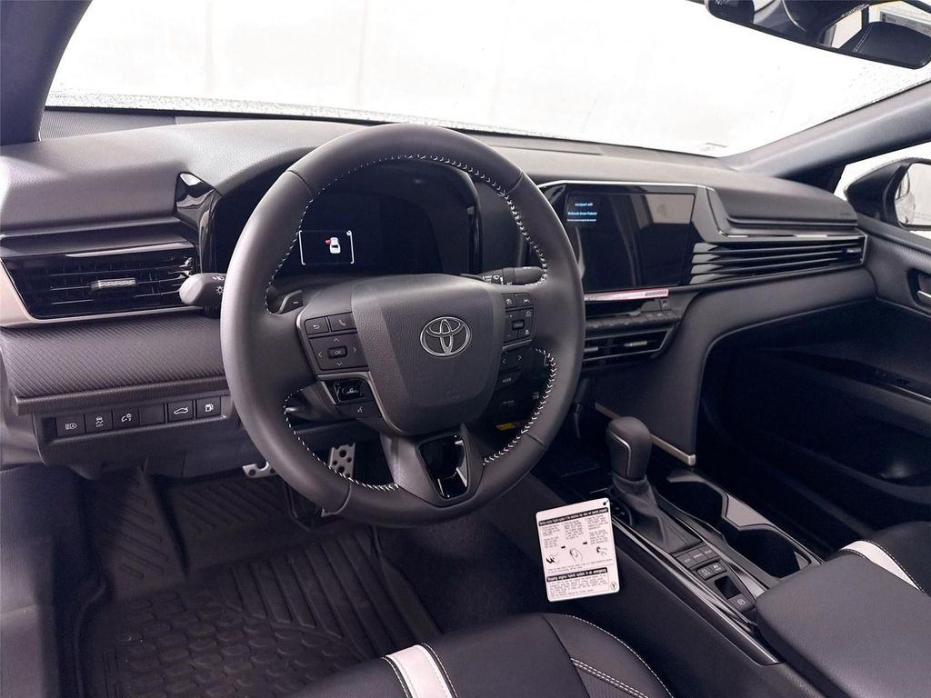2026 Toyota CAMRY SE photo 4