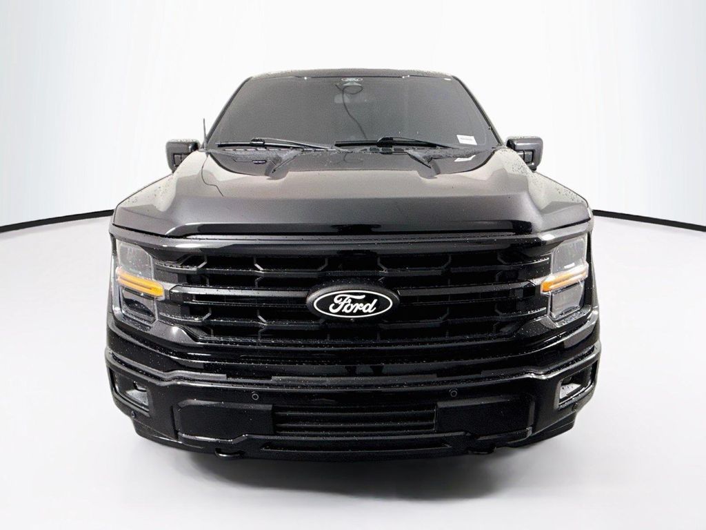 صورة 9 لـ 2024 FORD F-150 XLT