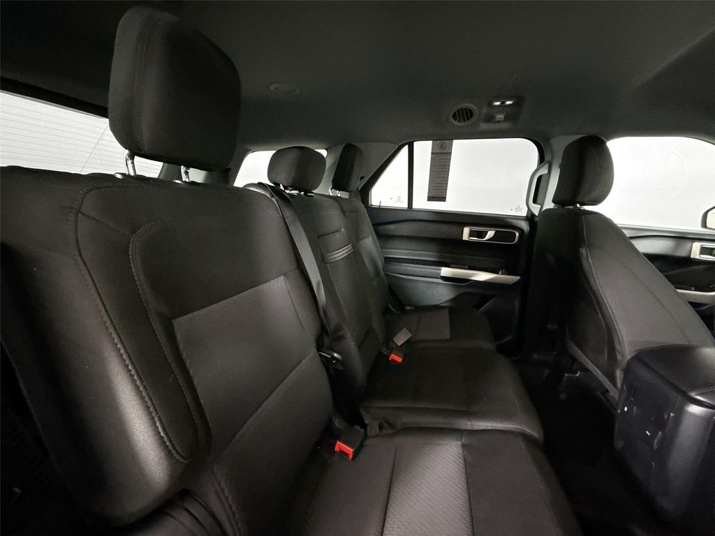 2023 FORD EXPLORER XLT 缩略图 38