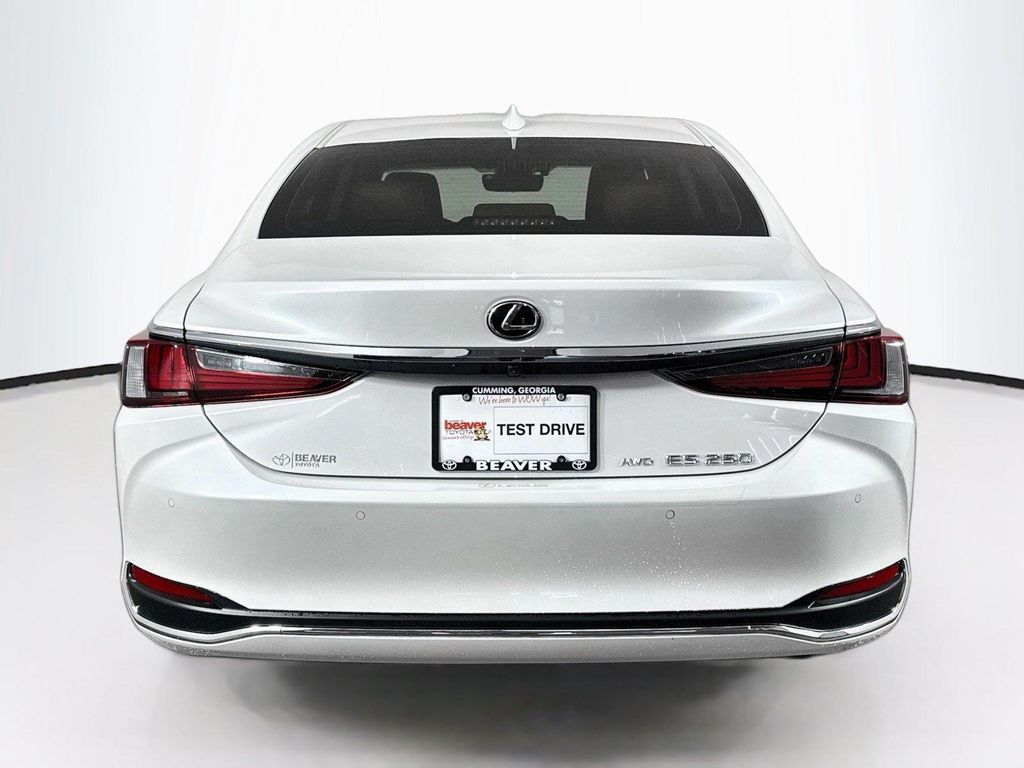 2022 Lexus ES 250 BASE — миниатюра 11