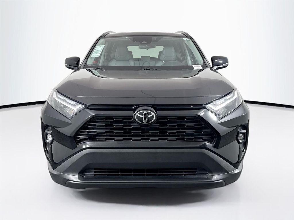 2022 Toyota RAV4 XLE PREMIUM — фото 8