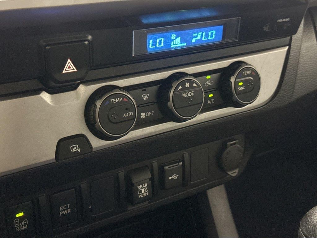 2022 Toyota TACOMA SR5 缩略图 23