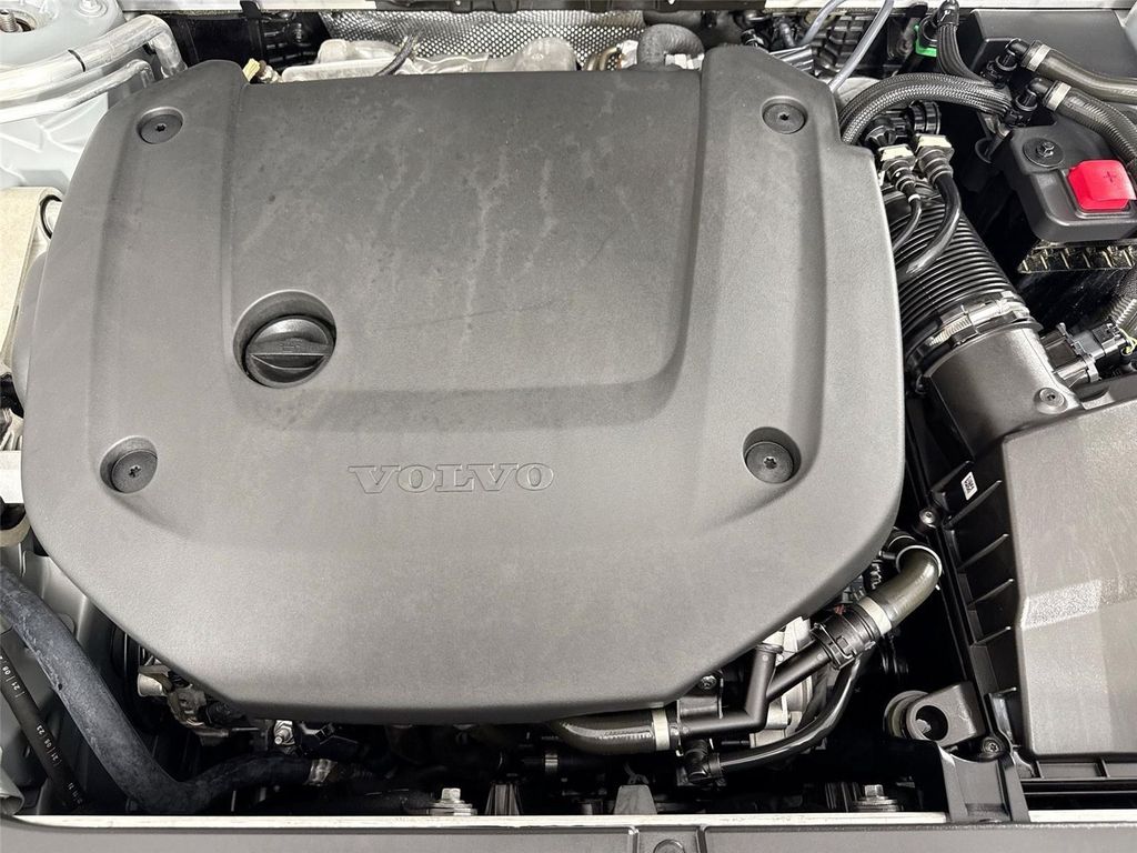 صورة مصغرة 45 لـ 2025 Volvo XC90 B6 PLUS 7-SEATER