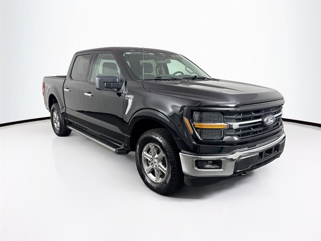 2025 FORD F-150 XLT — фото 8