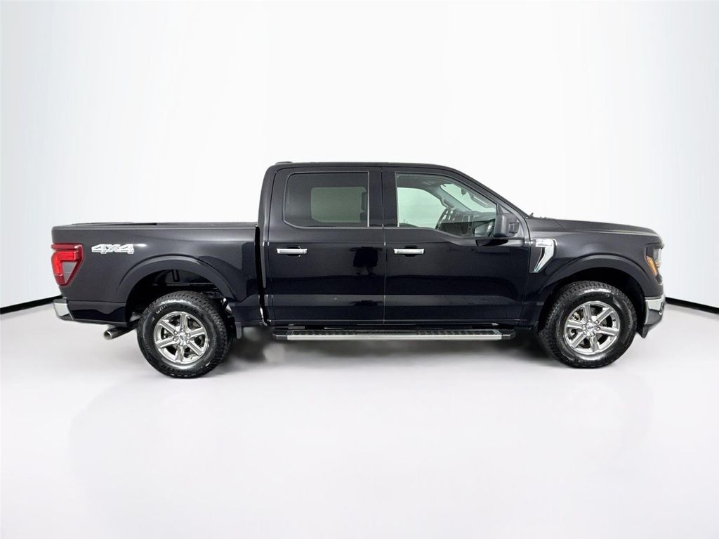 2025 FORD F-150 XLT — фото 9