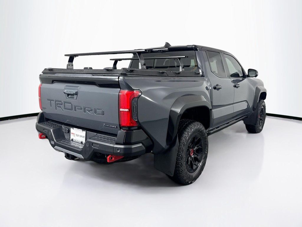 صورة 2 لـ 2024 Toyota TACOMA HYBRID TRD PRO