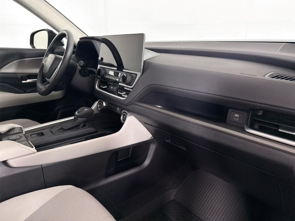 2026 Toyota HIGHLANDER LE — миниатюра 41