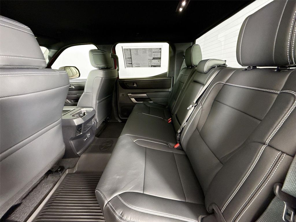 2026 Toyota TUNDRA SR5 缩略图 27