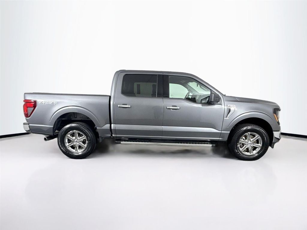 2025 FORD F-150 XLT — фото 9