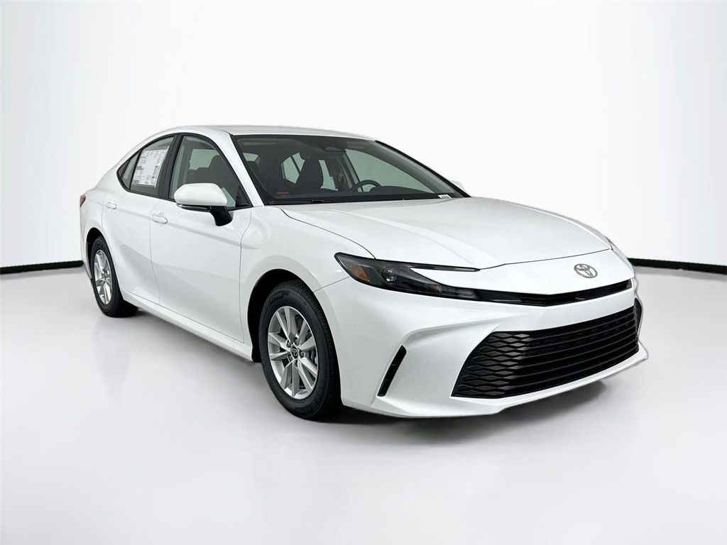 TOYOTA CAMRY - 4