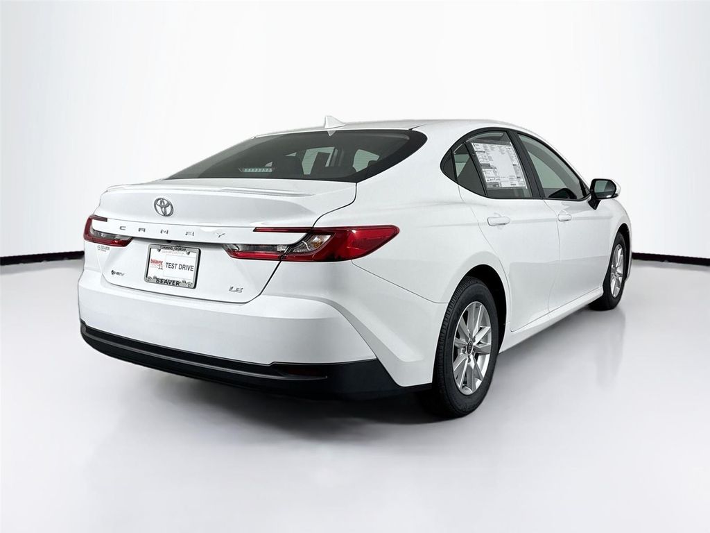 TOYOTA CAMRY - 6