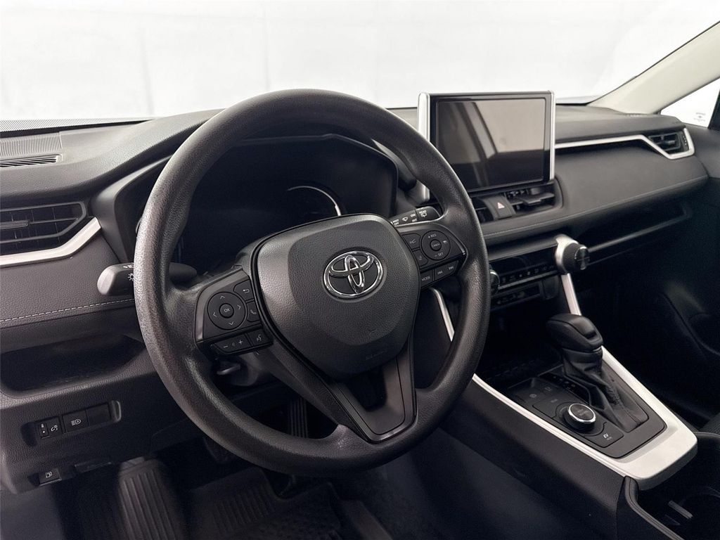 TOYOTA RAV4 - 4