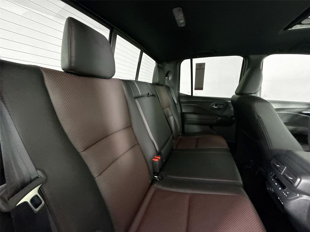 صورة مصغرة 39 لـ 2025 Honda RIDGELINE BLACK