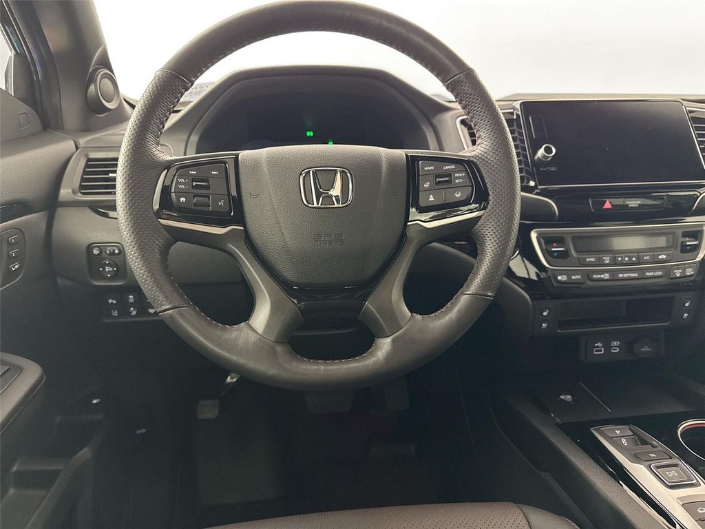 صورة مصغرة 31 لـ 2025 Honda RIDGELINE BLACK