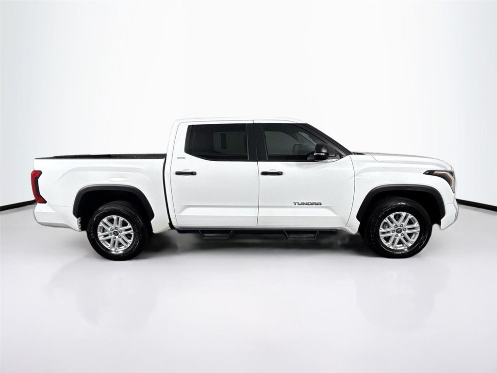 TOYOTA TUNDRA - 9