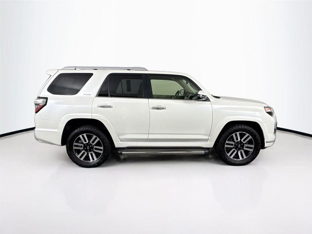 2023 Toyota 4RUNNER LIMITED — миниатюра 11