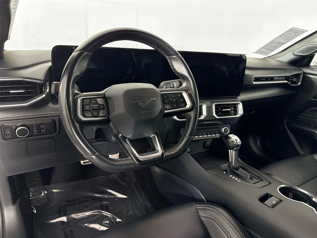 2025 FORD MUSTANG ECOBOOST PREMIUM 照片 4