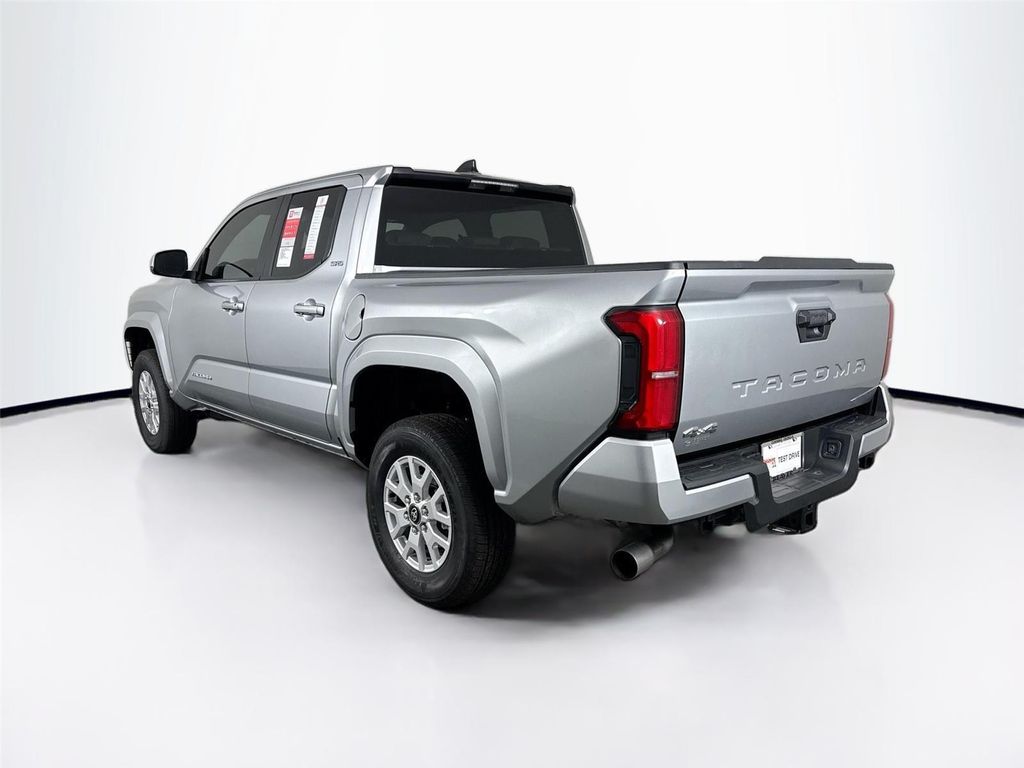 2026 Toyota TACOMA SR5 照片 8