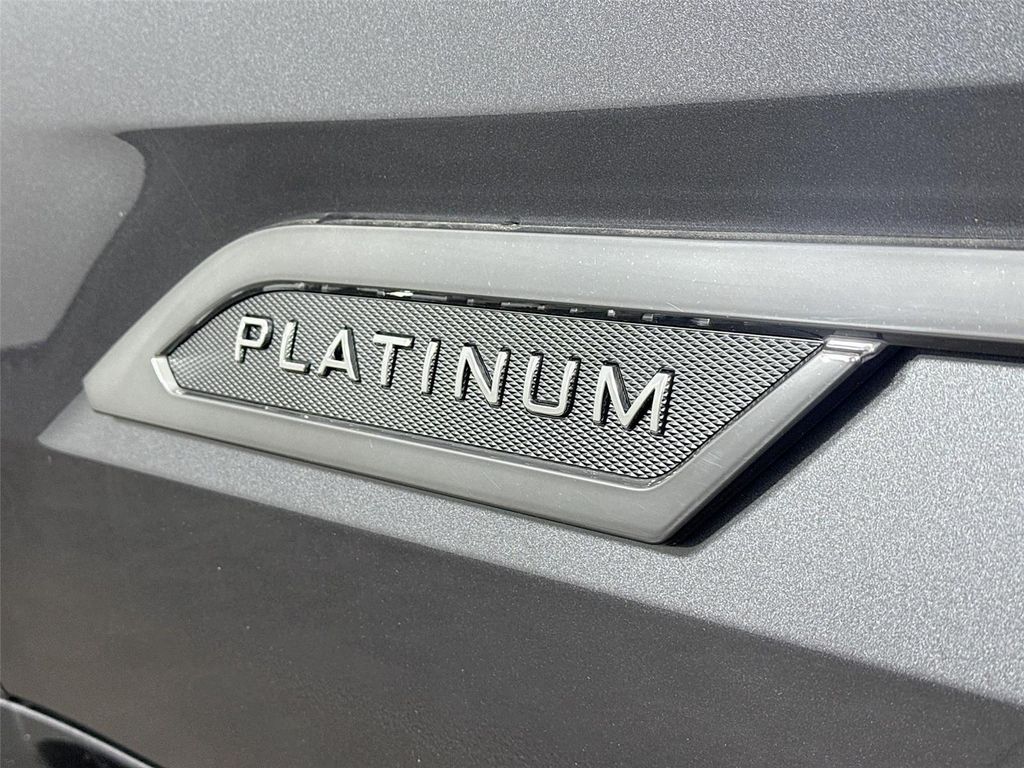 TOYOTA TUNDRA - 10