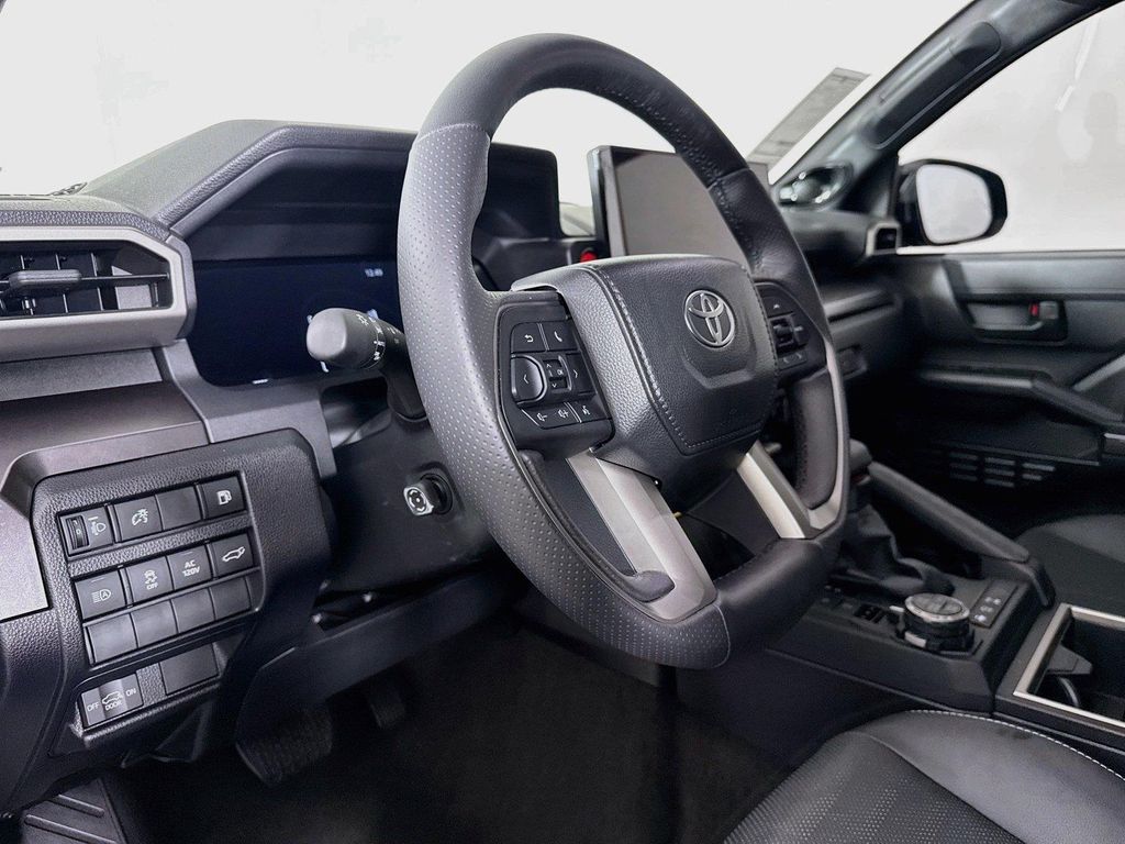 صورة 4 لـ 2026 Toyota 4RUNNER TRD OFF ROAD PREMIUM