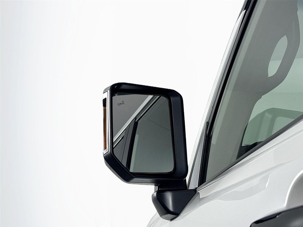 TOYOTA LAND CRUISER - 5