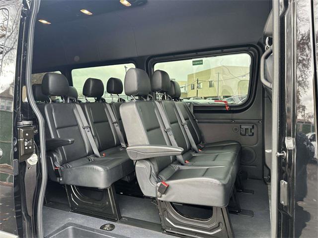 2025 Mercedes-BENZ OTHERS 缩略图 11