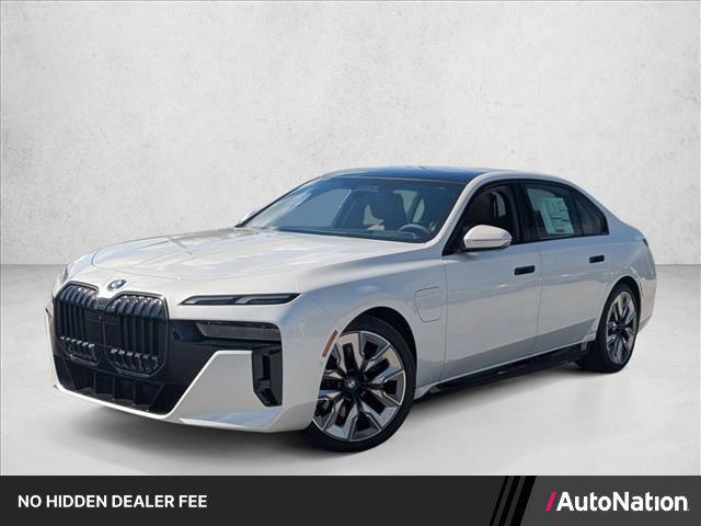 New 2025 BMW 750e i xDrive