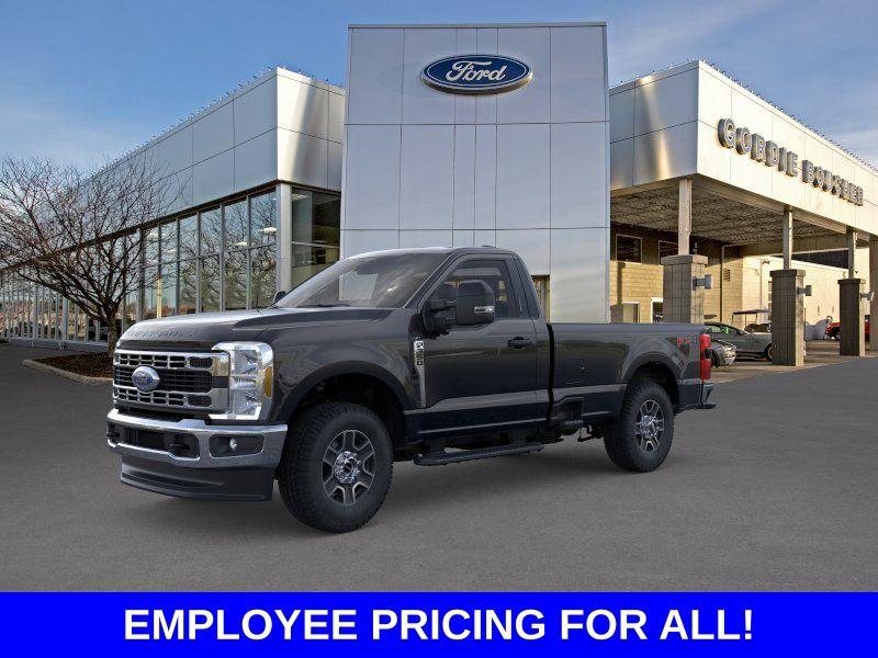 New 2025 Ford F-350 XLT