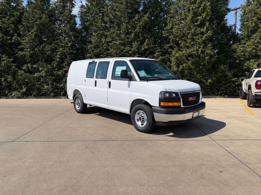 New 2026 GMC Savana 2500 Work Van