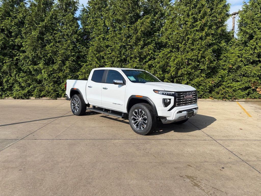 New 2026 GMC Canyon Denali