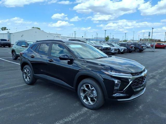 New 2026 Chevrolet Trax LT