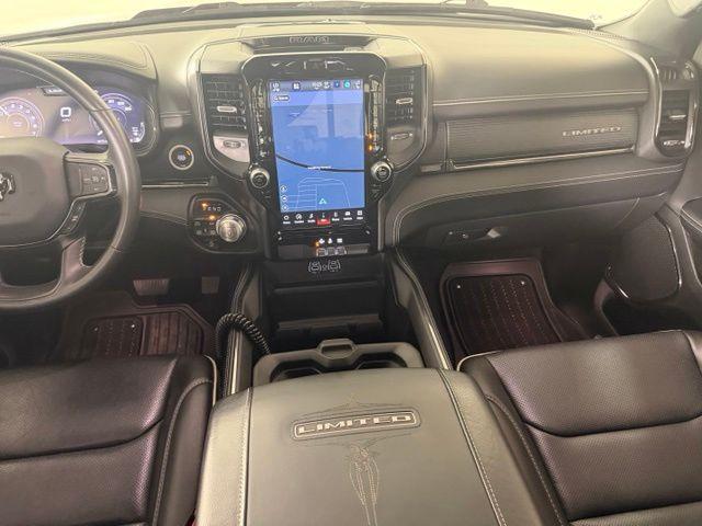 صورة مصغرة 15 لـ 2023 RAM 1500 LIMITED
