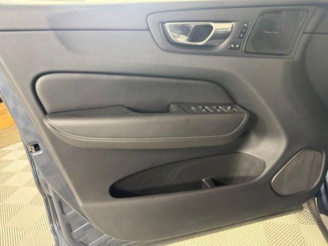 2023 Volvo XC60 B6 ULTIMATE DARK THEME 缩略图 20