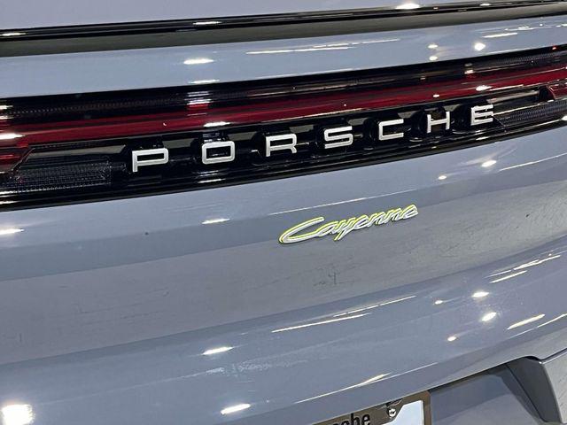 PORSCHE CAYENNE - 10