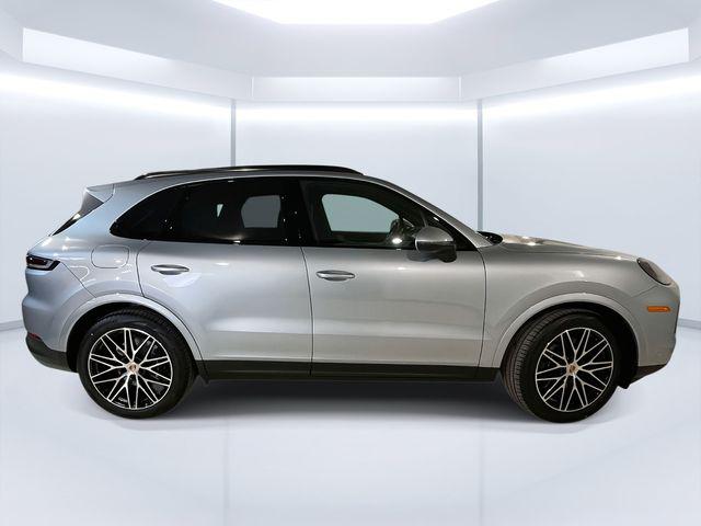 PORSCHE CAYENNE - 8