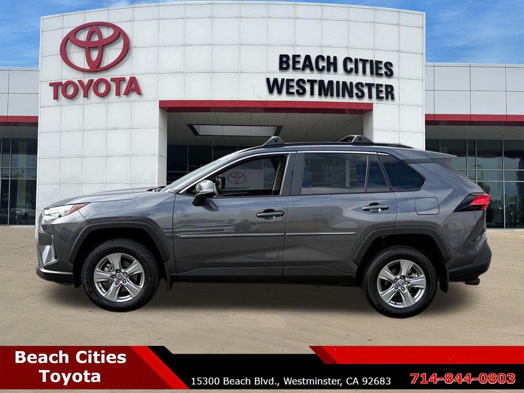 TOYOTA RAV4 - 7