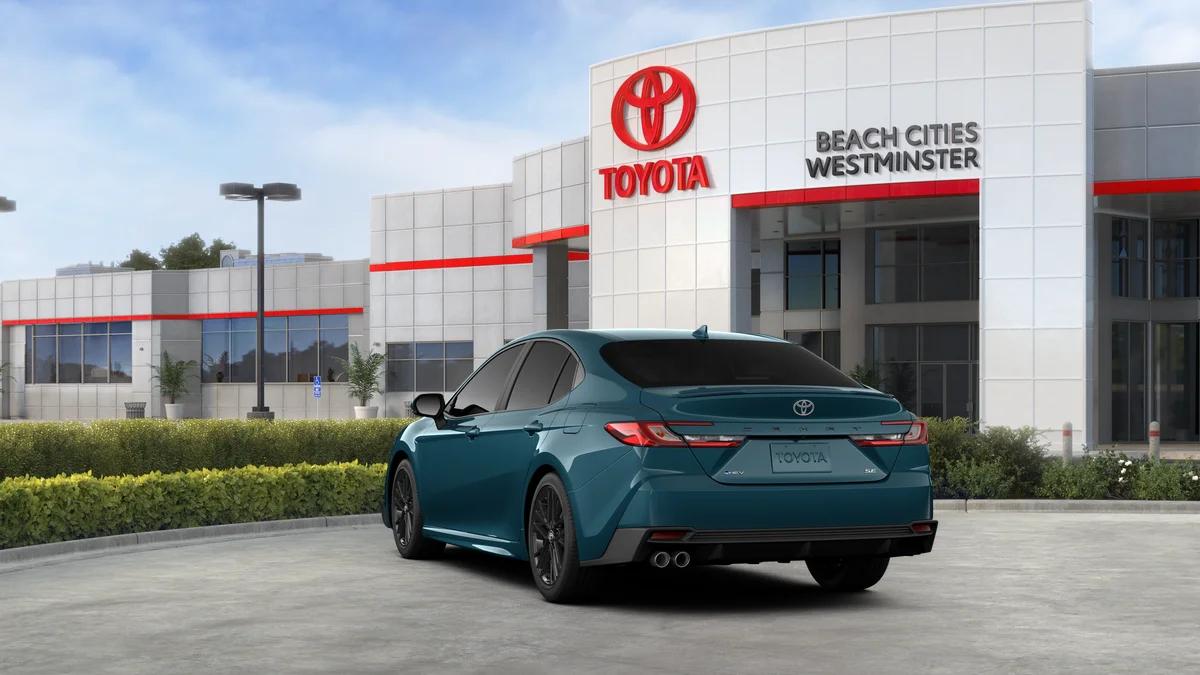 TOYOTA CAMRY - 10