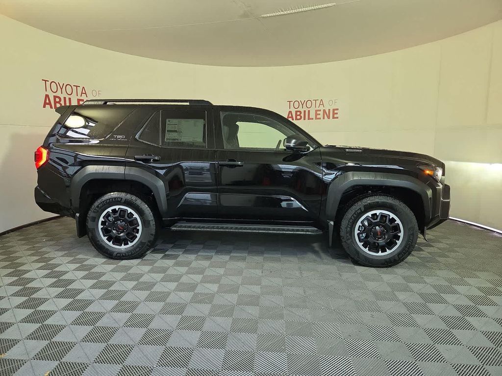 TOYOTA 4RUNNER - 7